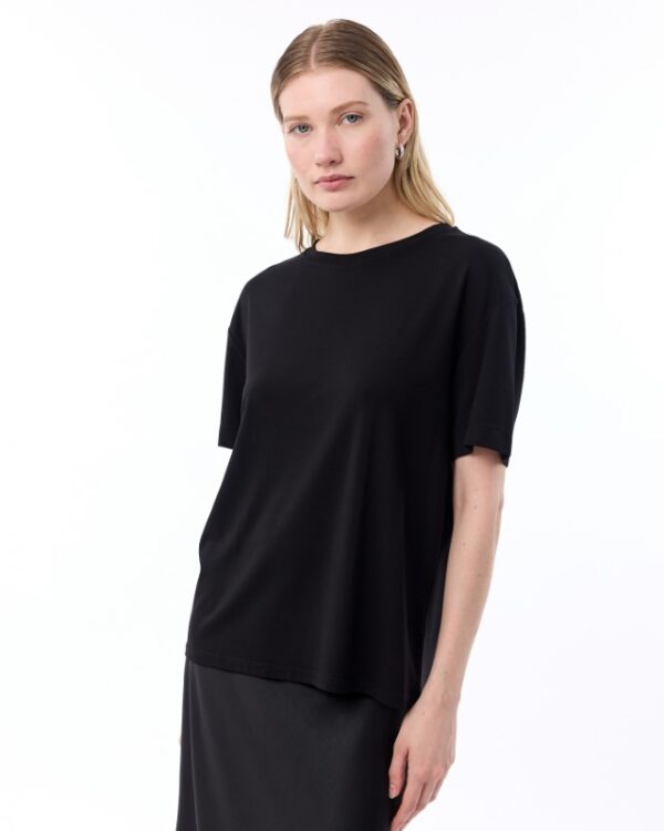 Knit-ted Hazel T-Shirt Black - Afbeelding 2