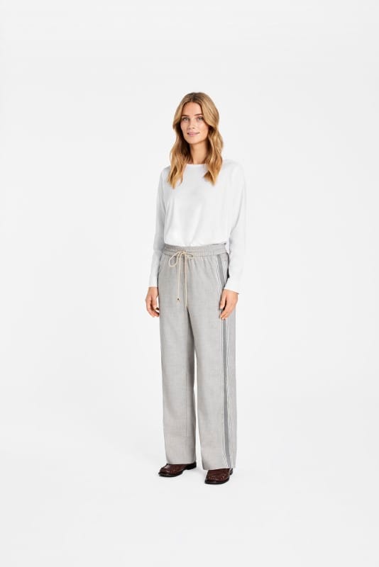 Gustav Bali Long Wide Leg